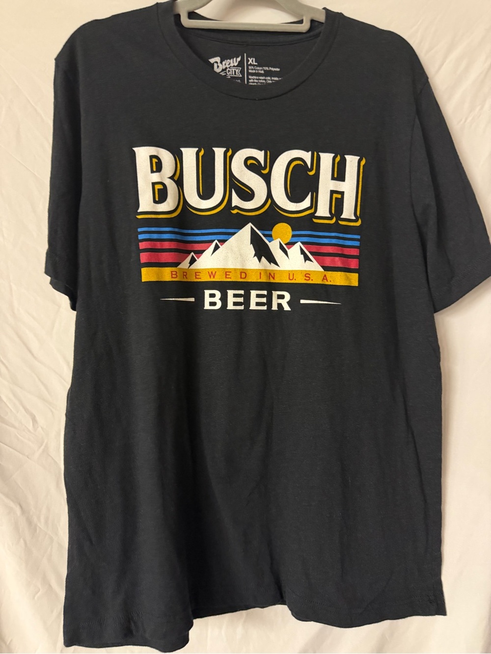 BUSCH Beer Men's Black Graphic T-Shirt
